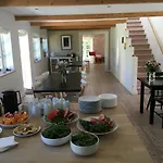 Mellem-rummet & Glamping Bed & Breakfast