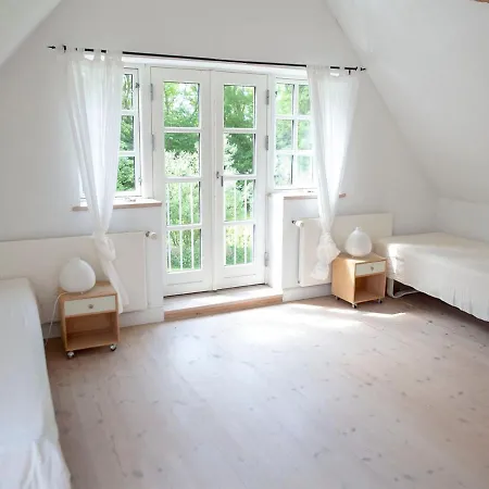 Mellem-rummet & Glamping *