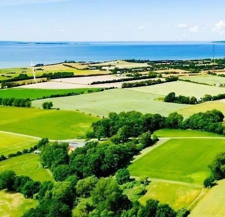 Mellem-rummet & Glamping Bed & Breakfast *