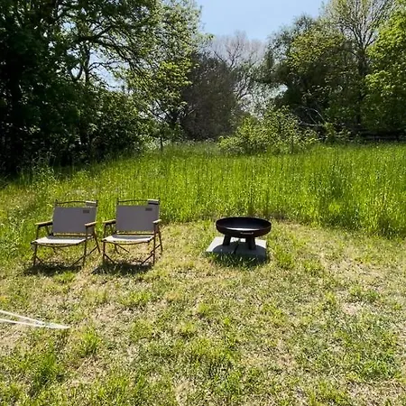 Mellem-rummet & Glamping *