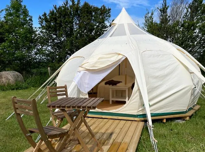 Mellem-rummet & Glamping