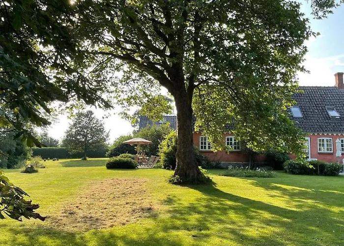 Mellem-rummet & Glamping * Tanderup
