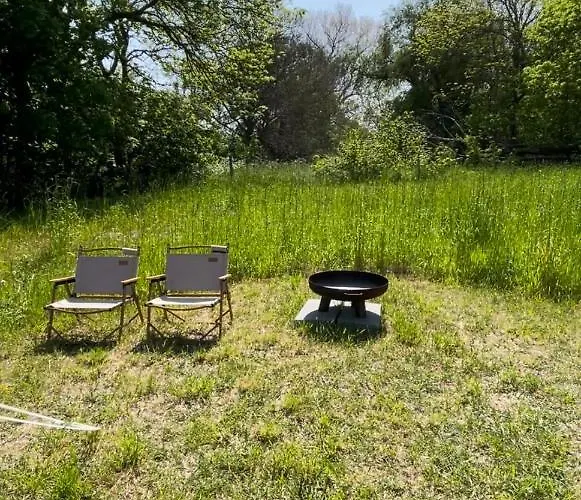 Mellem-rummet & Glamping *
